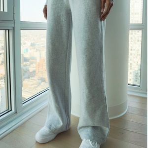 Aritzia TNA flared sweatpants